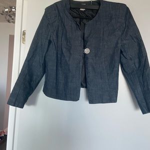 XL woman suit